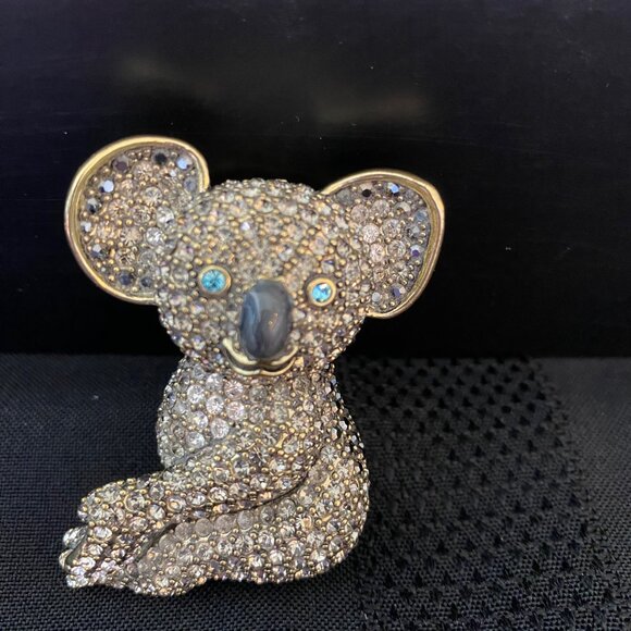 Heidi Daus King Koala Brooch - Picture 5 of 10